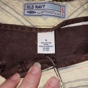 Old Navy womens shorts size 16